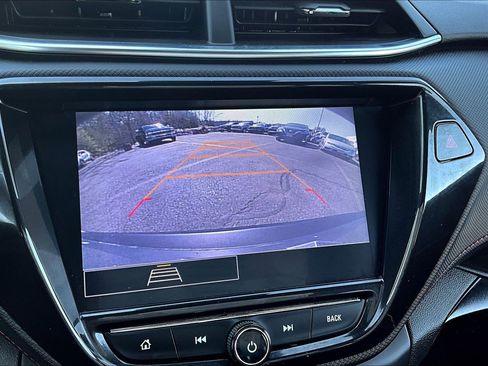 Used 2023 Chevrolet TrailBlazer RS w/ Convenience Package image 9