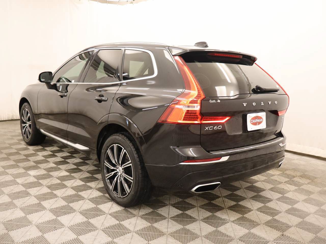 Used 2021 Volvo XC60 T5 Inscription w/ Protection Package Premier FWD image 3