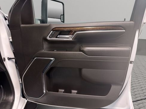 Used 2024 GMC Sierra 2500 SLE w/ SLE Convenience Package AWD/4WD image 21