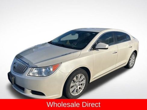 Used 2010 Buick LaCrosse CX image 3