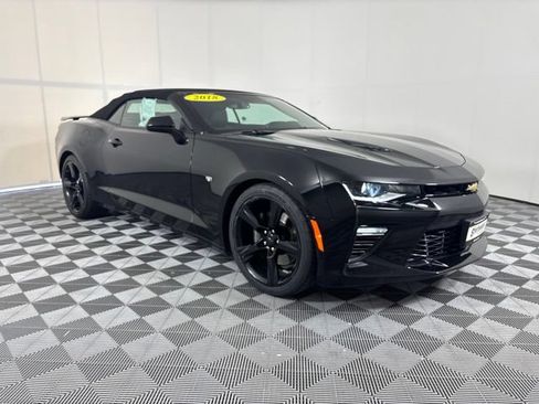 Used 2018 Chevrolet Camaro SS RWD image 30