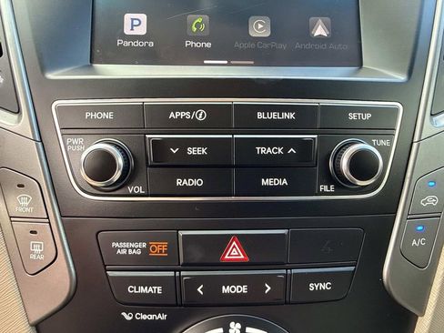 Used 2018 Hyundai Santa Fe Sport w/ 2.4L Value Package 02 image 32