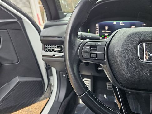 Used 2024 Honda Accord Sport image 24