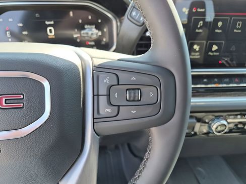 New 2026 GMC Sierra 1500 SLE AWD/4WD image 40