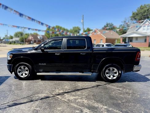 Used 2019 RAM 1500 Laramie AWD/4WD image 5