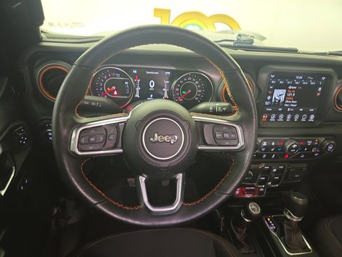 Used 2021 Jeep Gladiator Mojave AWD/4WD image 15