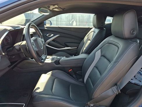 Used 2020 Chevrolet Camaro LT w/ RS Package image 13
