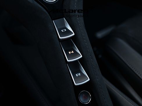Used 2022 McLaren 720S Luxury RWD image 17