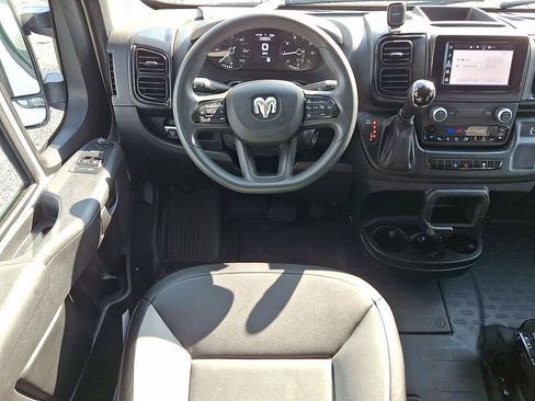 Used 2026 RAM ProMaster 2500 w/ Convenience Group FWD image 27