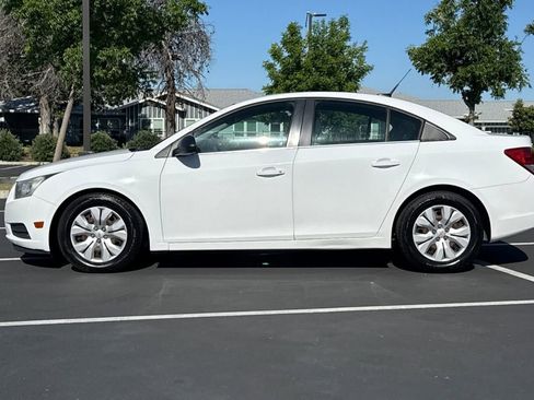 Used 2012 Chevrolet Cruze LS w/ Connectivity Package FWD image 14