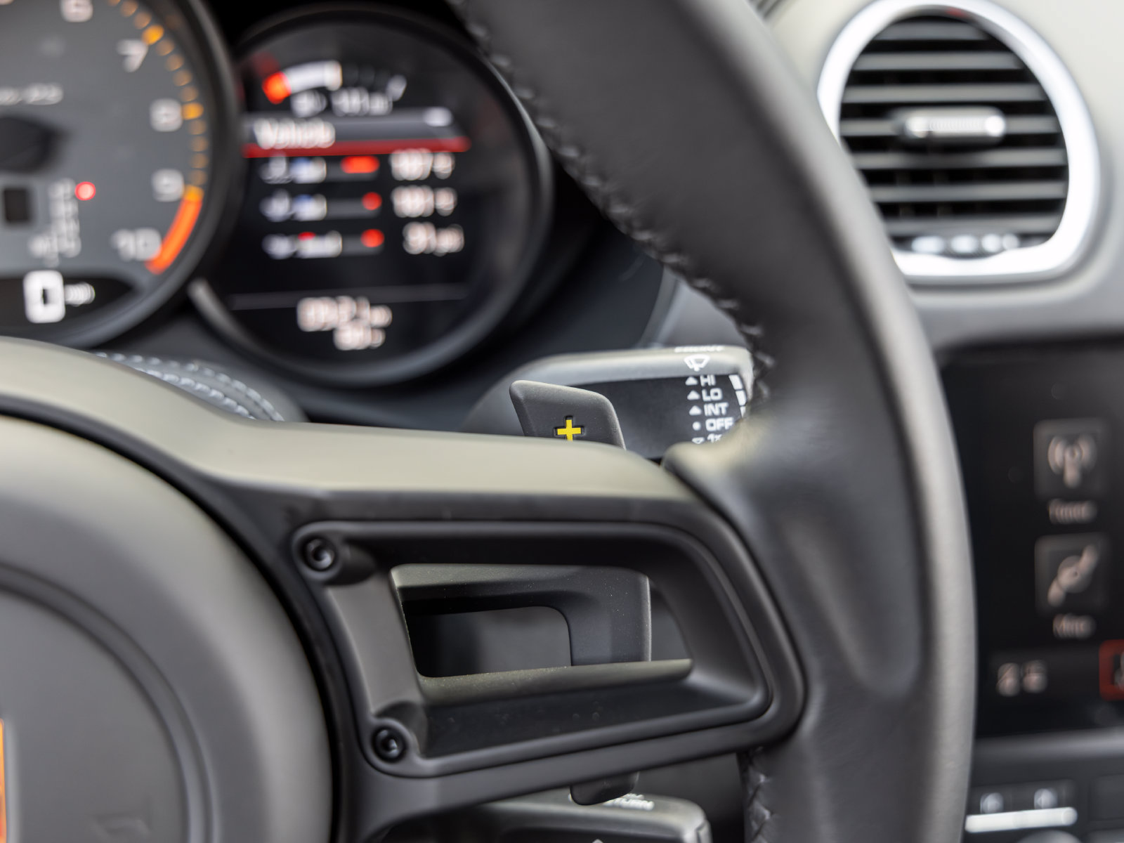 Certified 2025 Porsche 718 Boxster Spyder RS RWD image 45