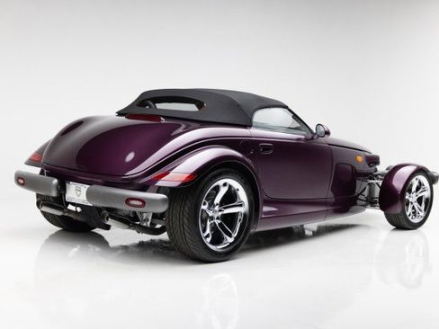 Used 1999 Plymouth Prowler image 31