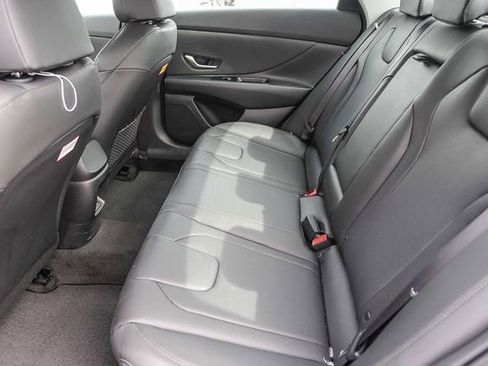 New 2026 Hyundai Elantra Limited FWD image 22