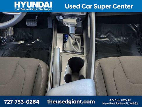 Used 2023 Hyundai Elantra SEL w/ Cargo Package FWD image 18