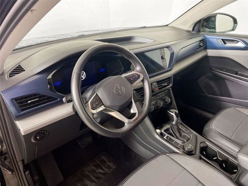 Used 2024 Volkswagen Taos SE AWD/4WD image 22