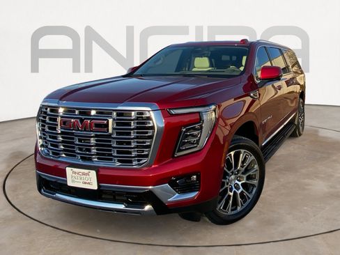 New 2026 GMC Yukon XL Denali w/ Advanced Technology Package image 6