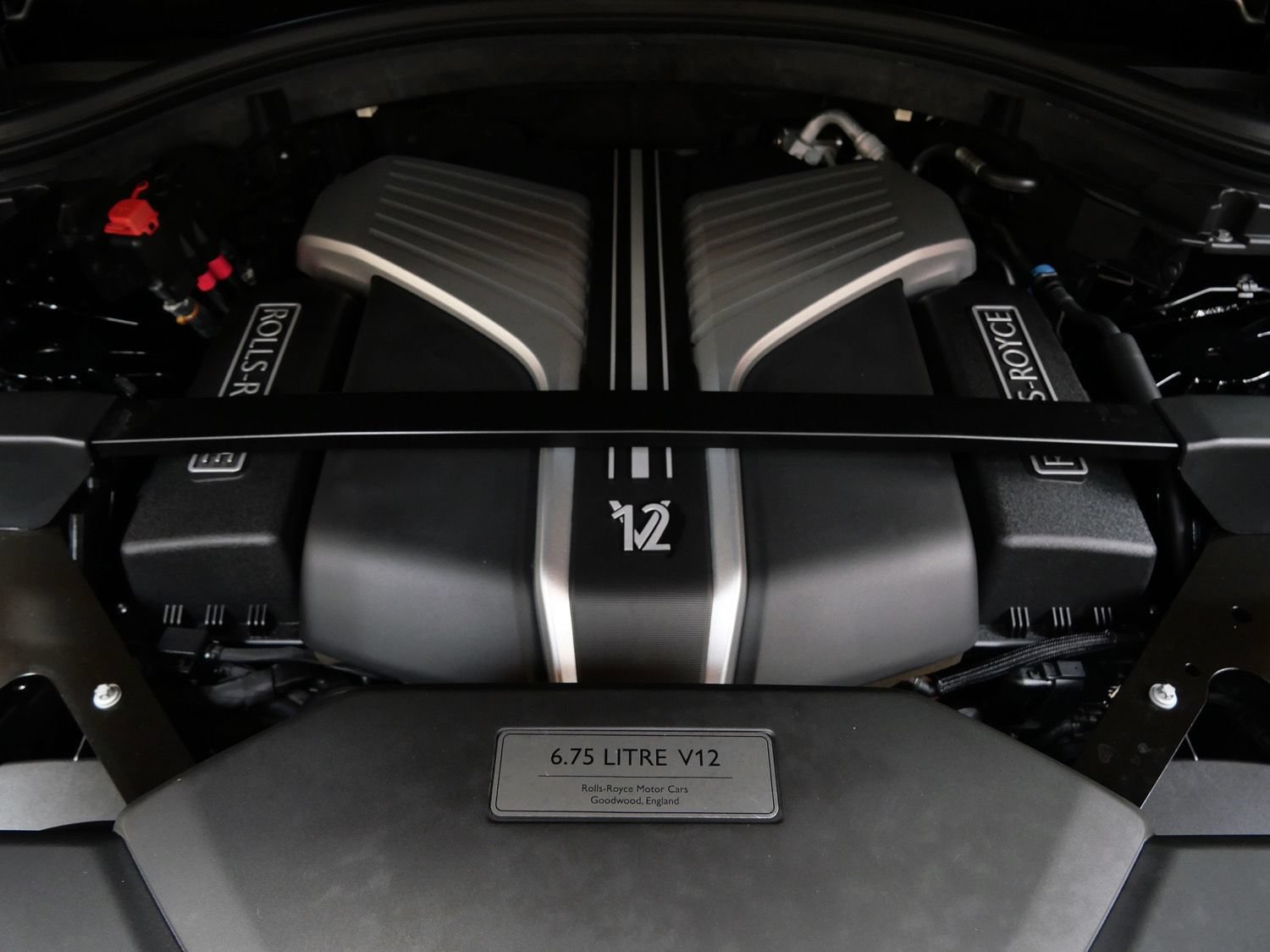 Used 2023 Rolls-Royce Cullinan Black Badge w/ Driver's Package AWD/4WD image 25