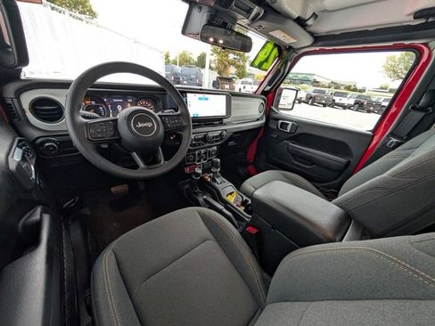 Used 2024 Jeep Wrangler Willys image 6