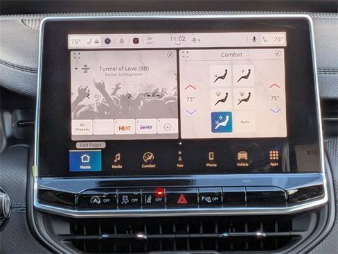 New 2026 Jeep Compass Limited image 15