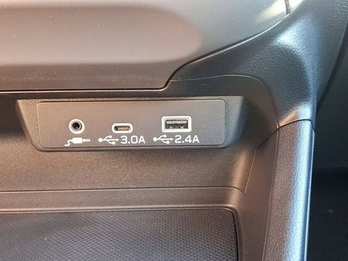 New 2026 Subaru Crosstrek 2.5i Premium AWD/4WD image 18