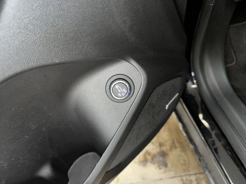 Certified 2023 Chevrolet TrailBlazer ACTIV w/ Sun and Liftgate Package image 10