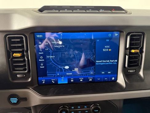 Used 2023 Ford Bronco Badlands image 28