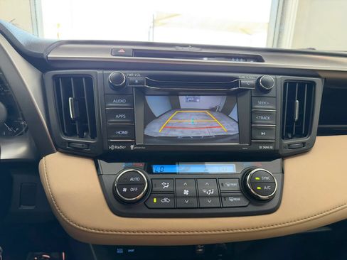 Used 2017 Toyota RAV4 XLE w/ Carpet Mat Package FWD image 20