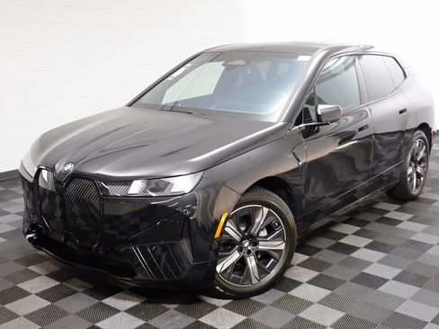 New 2026 BMW iX xDrive45 image 2