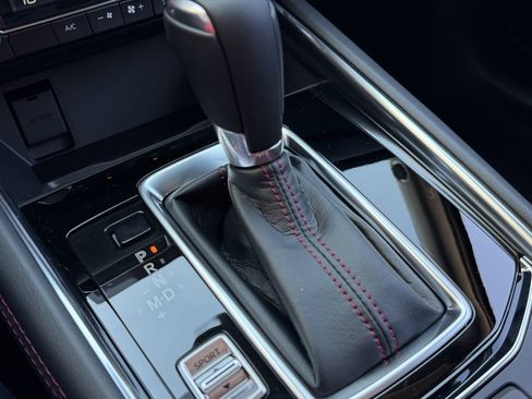 Used 2025 MAZDA CX-5 Carbon Edition image 17