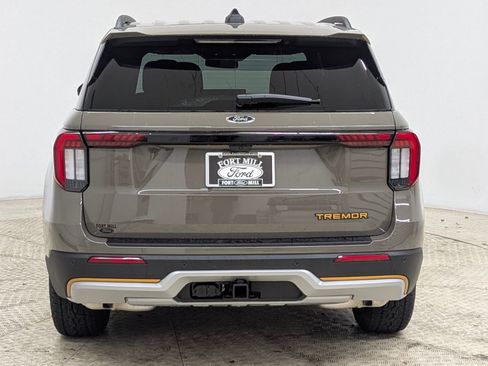 New 2026 Ford Explorer Tremor w/ Tremor Convenience Package image 9