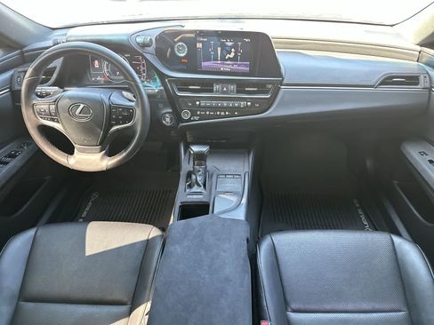 Used 2022 Lexus ES 350 w/ Accessory Package 2 FWD image 18