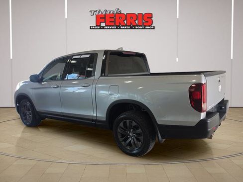 Used 2023 Honda Ridgeline Sport image 3