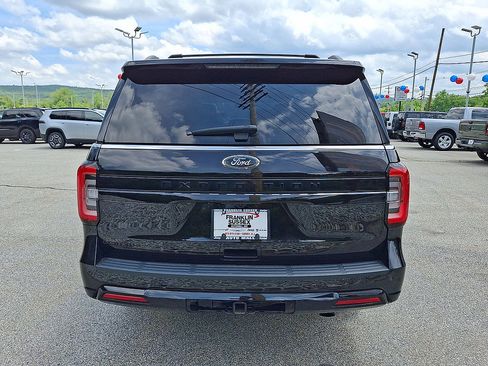 Used 2024 Ford Expedition Limited AWD/4WD image 23