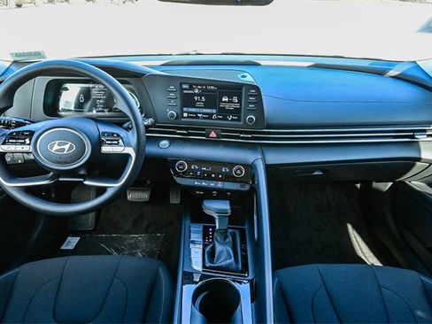 New 2026 Hyundai Elantra Blue image 15