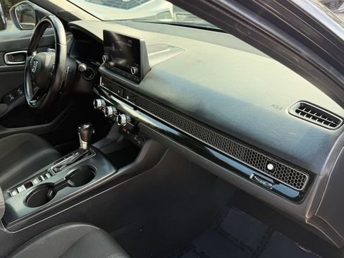 Used 2023 Honda Civic Sport image 19