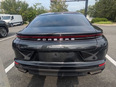 Used 2025 Porsche Panamera RWD image 4