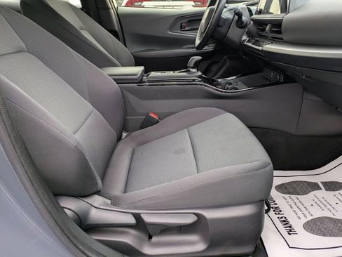 Used 2024 Toyota Prius LE image 25