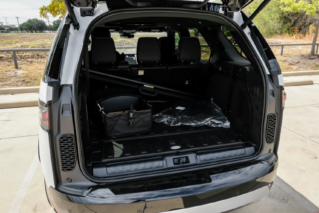 New 2026 Land Rover Discovery Limited Edition AWD/4WD image 66
