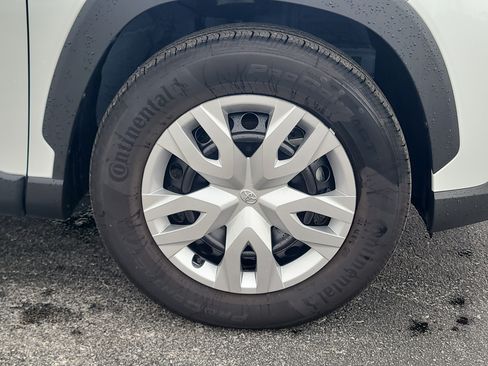 Used 2026 Toyota Corolla Cross L FWD image 9