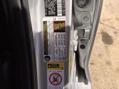 Used 2014 Toyota Camry SE image 34