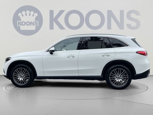 Used 2024 Mercedes-Benz GLC 300 4MATIC image 7