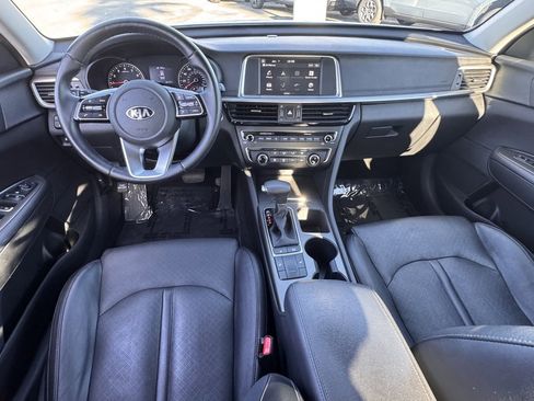 Used 2020 Kia Optima SE image 28