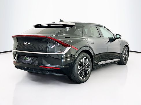Used 2024 Kia EV6 Wind w/ Wind Technology Package AWD/4WD image 9
