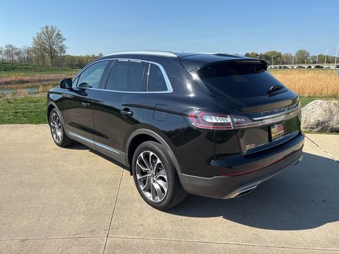 Used 2023 Lincoln Nautilus Reserve w/ Luxury Package AWD/4WD image 7