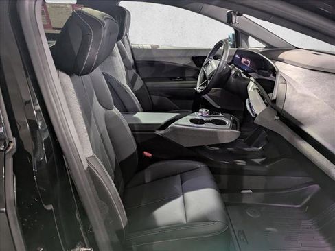 Used 2025 Cadillac Optiq Sport 1 image 27