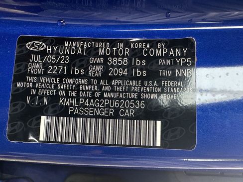 Certified 2023 Hyundai Elantra Limited FWD image 15