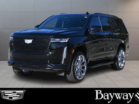 Used 2024 Cadillac Escalade Premium Luxury image 1