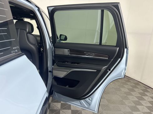 New 2026 Cadillac Vistiq Sport image 43