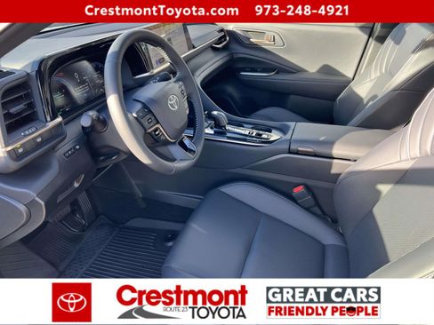 Certified 2026 Toyota Crown XLE image 14