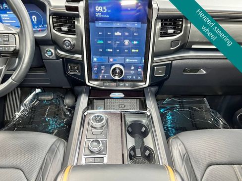 Used 2024 Ford Expedition Max Platinum AWD/4WD image 15